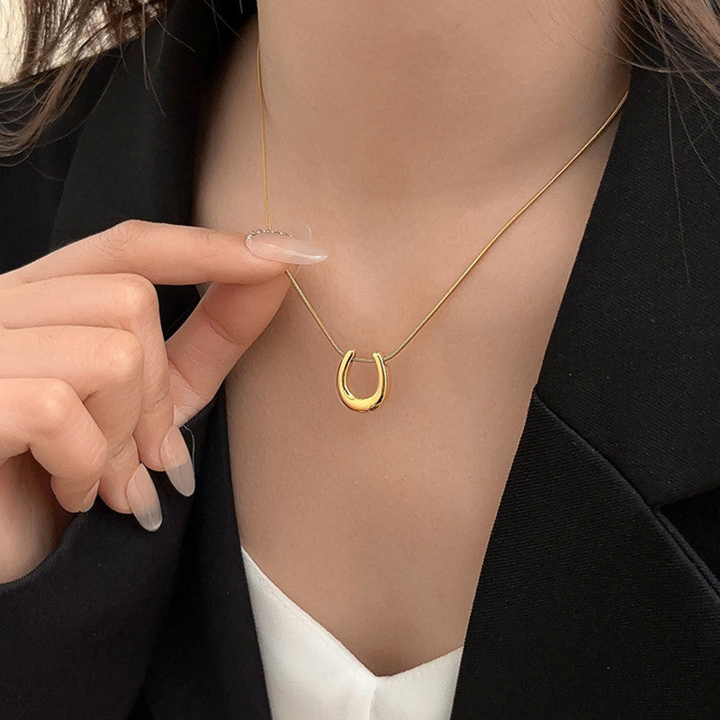Gold-Plated Stainless Steel Geometric Pendant – Tarnish Resistant
