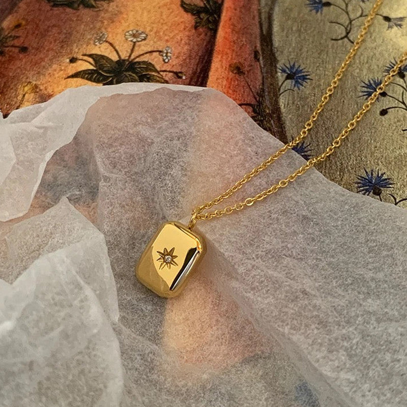 Gold-Toned Star Charm Necklace – Anti-Tarnish Finish