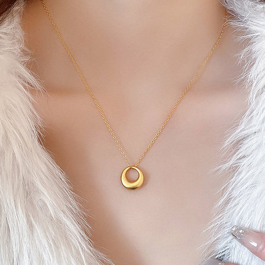 Elegant Circle Pendant Necklace | Anti-Tarnish Gold-Plated Stainless Steel