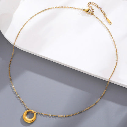 Timeless Circle Neckpiece