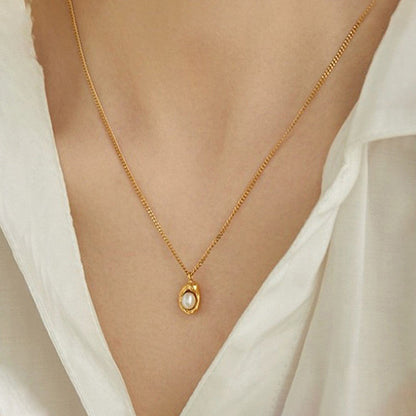 Gold-Plated Stainless Steel Pearl Pendant – Anti-Tarnish Contemporary Design