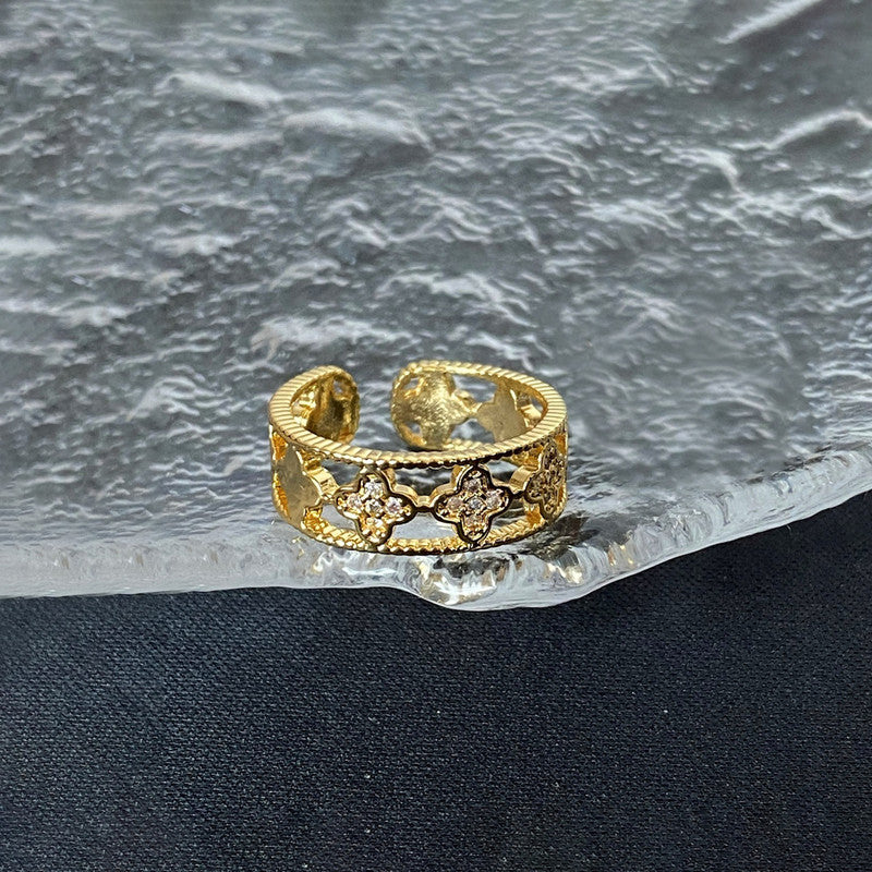 Lucky Clover Ring