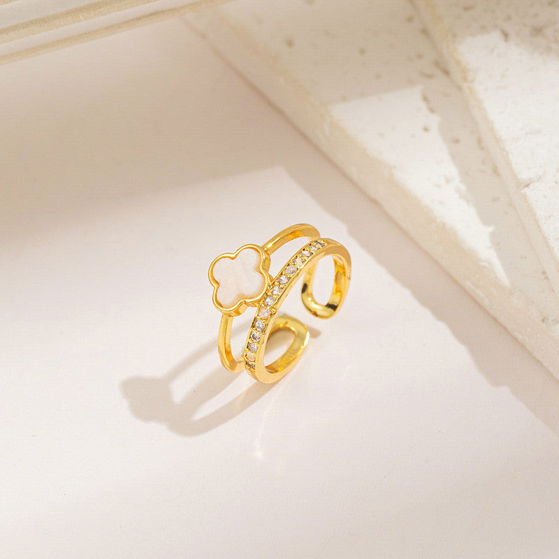 Fortune Clover Ring