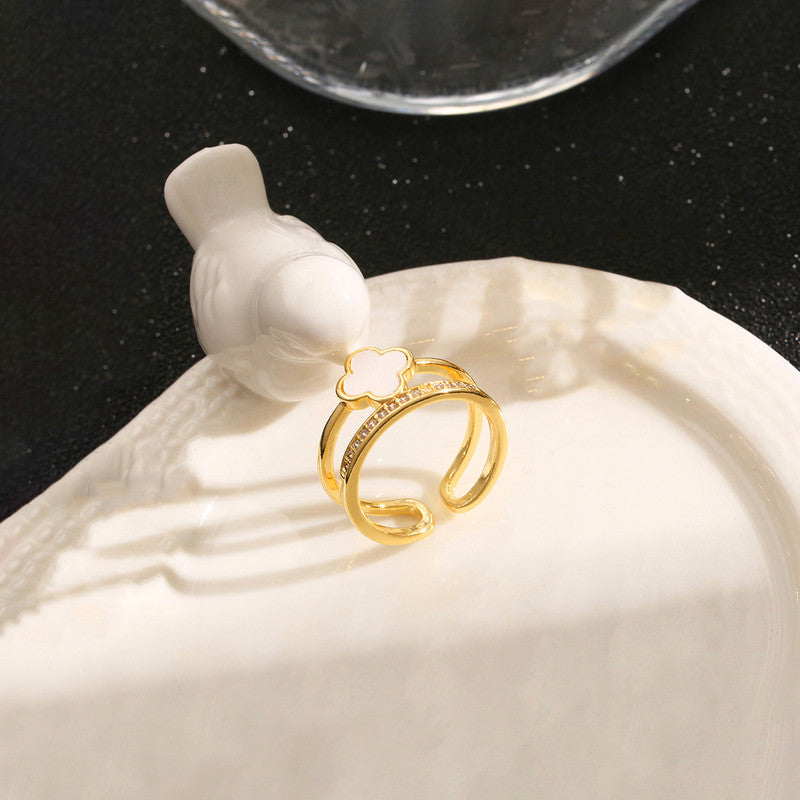 Fortune Clover Ring